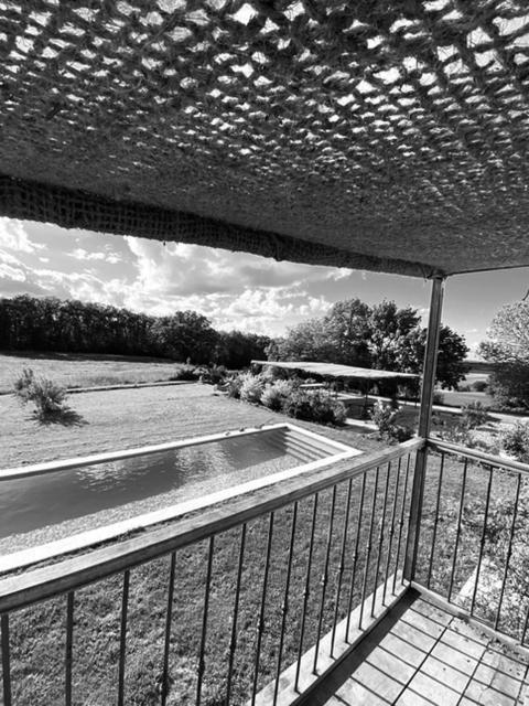 Maison Droles D'Oiseaux Plieux Exterior foto
